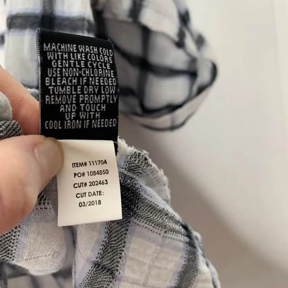 3/$20 Torrid women's plus size white plaid Harper three quarter sleeve top 0X - Picture 7 of 9